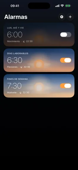 Lista de alarmas de Thrise con tarjetas de cielo vivo